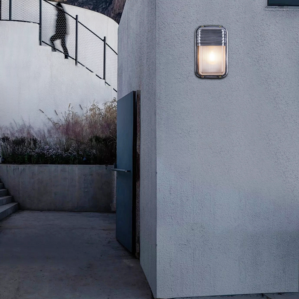 Nuvlight Outdoor Wall Lamp
