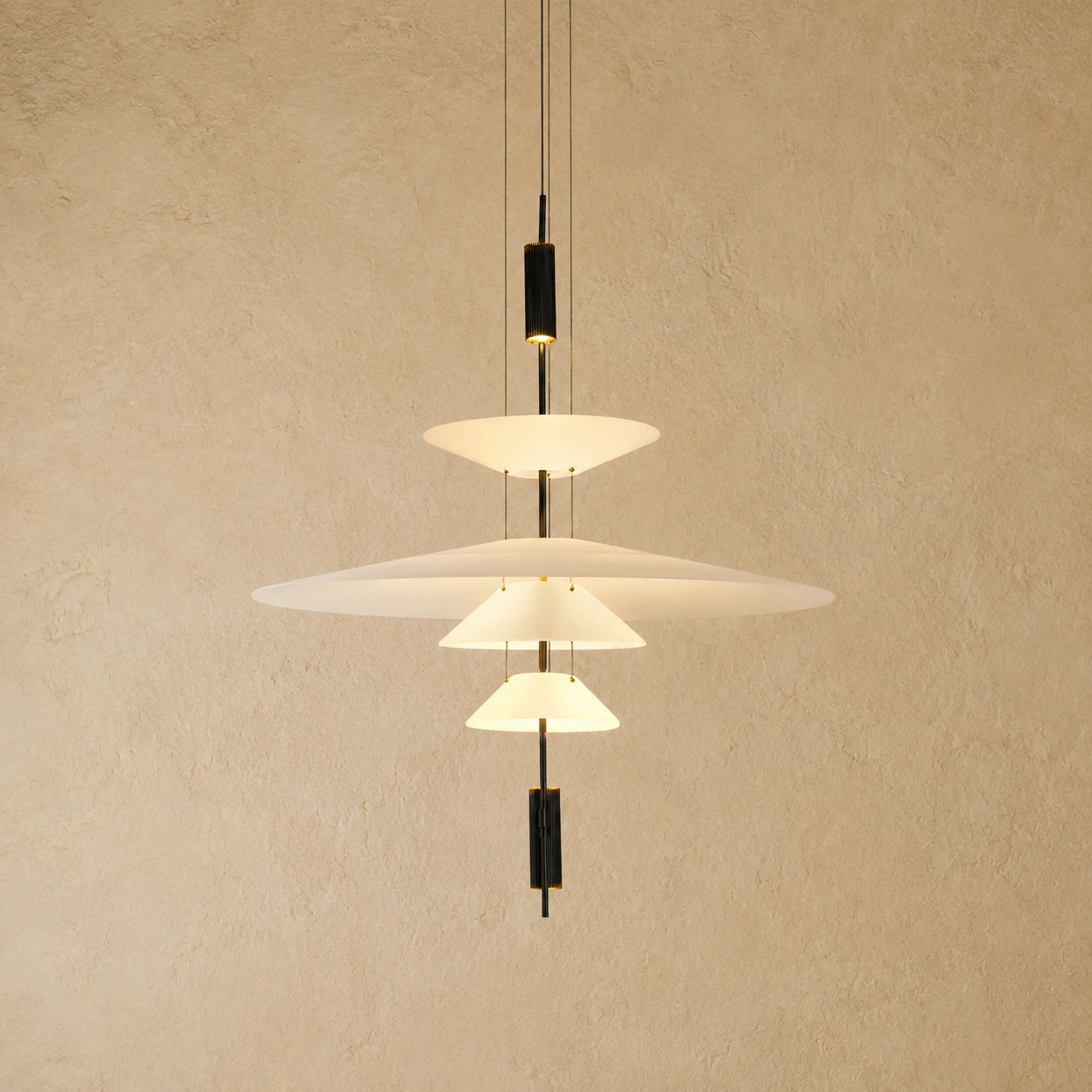 nuvlight Reiko Modern Luxury Minimalist Pendant Light