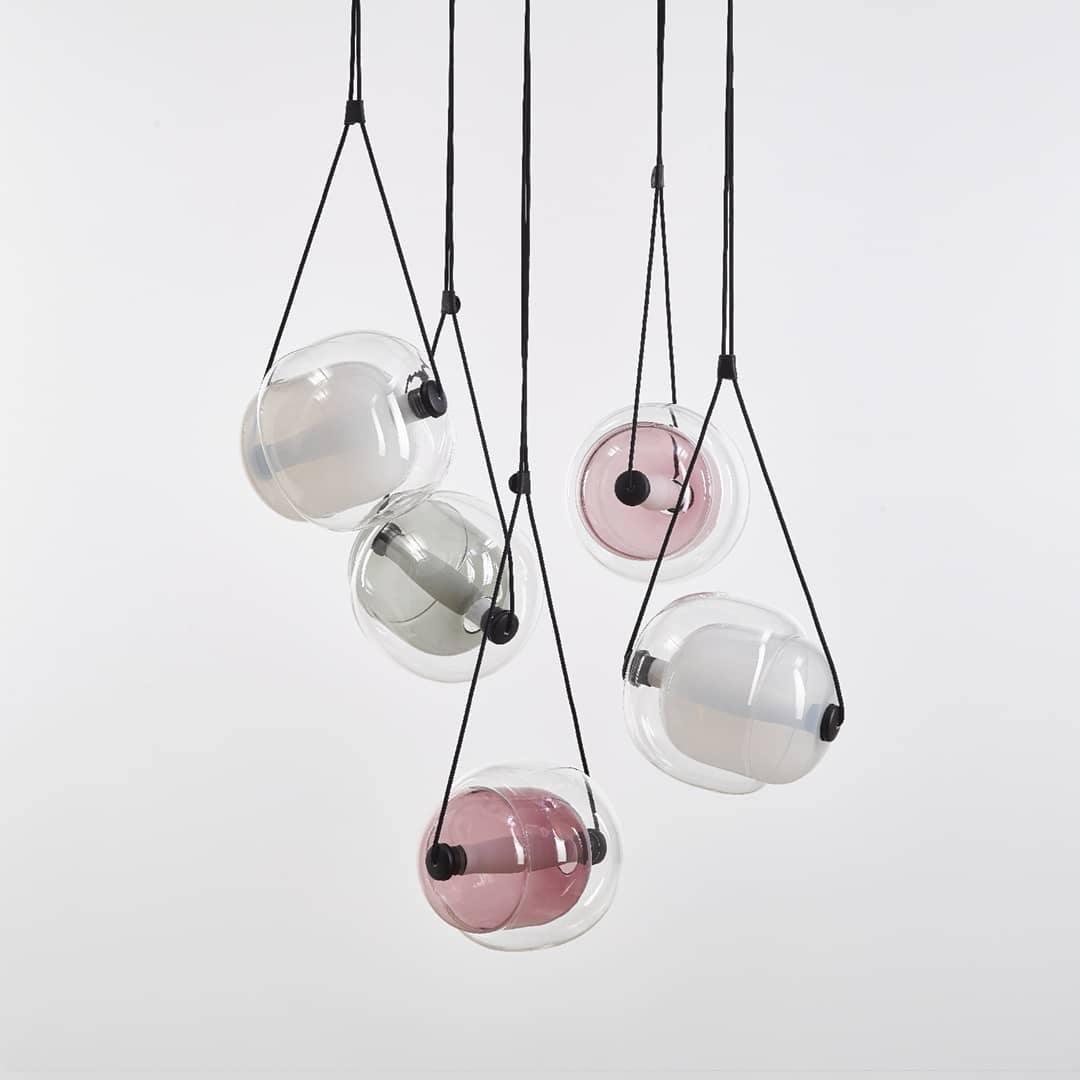 Cello Hand-Blown Glass Pendant Light - Elegant Pear-Shaped Hanging Lamp for Kitchen & Dining Room