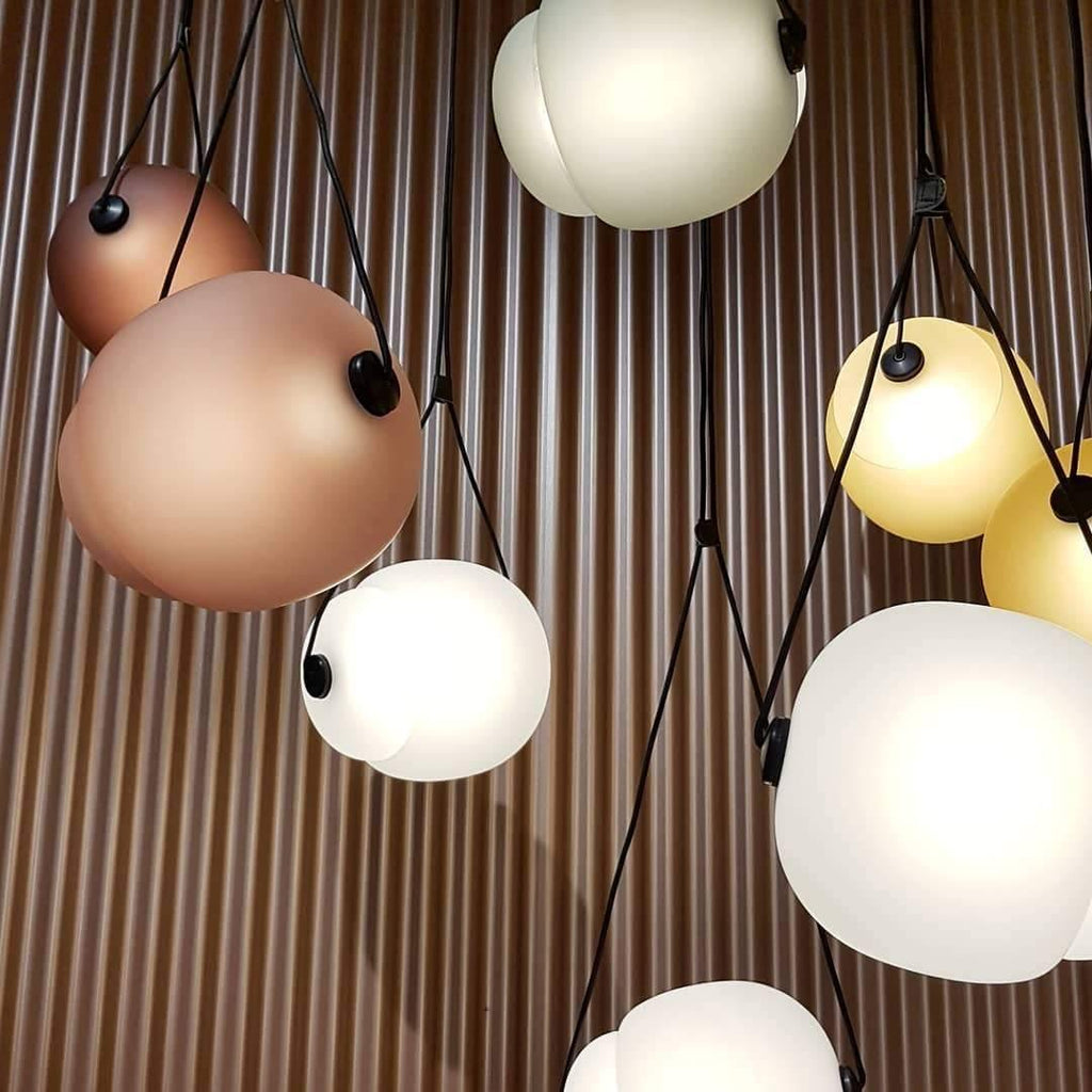 Cello Hand-Blown Glass Pendant Light - Elegant Pear-Shaped Hanging Lamp for Kitchen & Dining Room