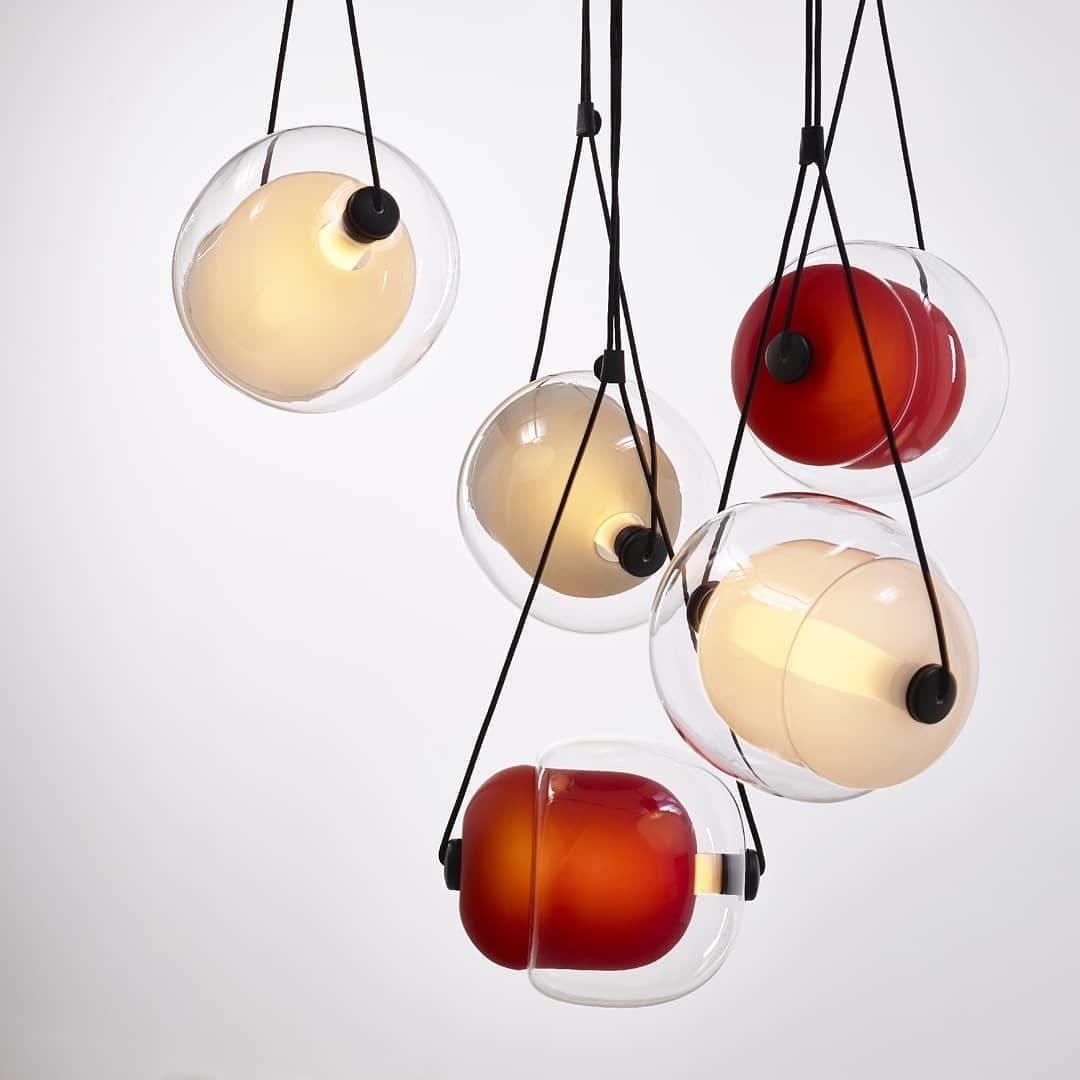 Cello Hand-Blown Glass Pendant Light - Elegant Pear-Shaped Hanging Lamp for Kitchen & Dining Room