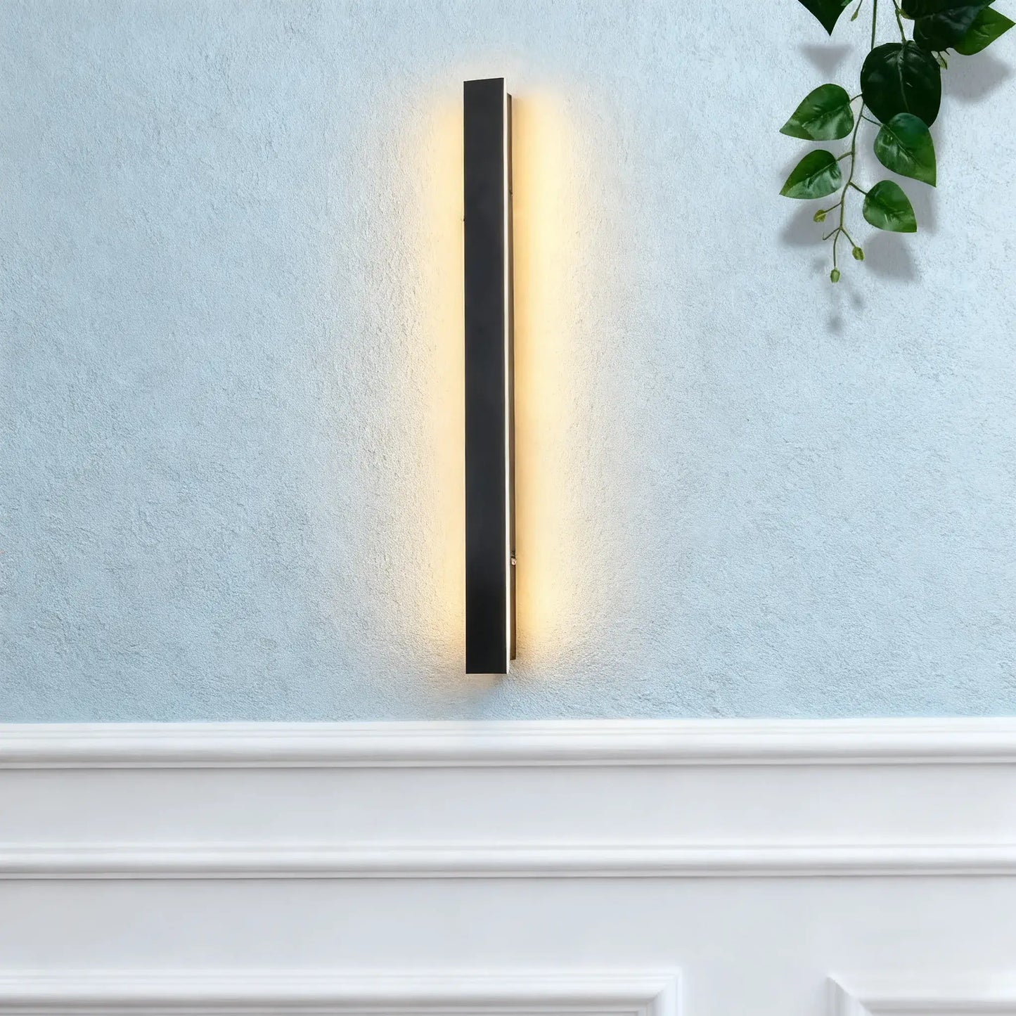 Arcato Minimalist Wall Lamp – Waterproof Linear for Outdoor