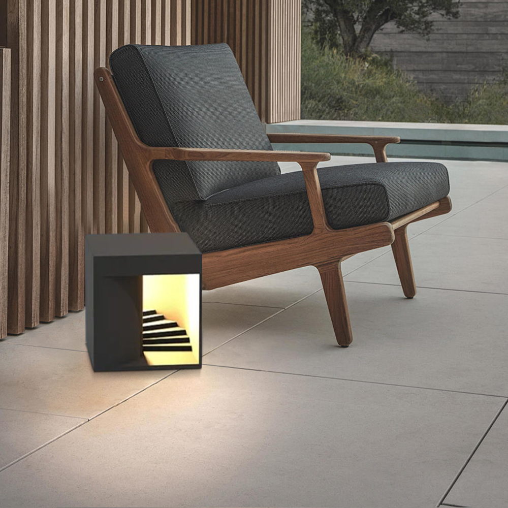 Arcato Modern Outdoor Floor Lamp - Black Metal Rectangular Design for Garden & Patio