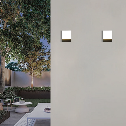 Arcato Modern Outdoor Wall Lamp --Metal/Acrylic Square Design for Garden