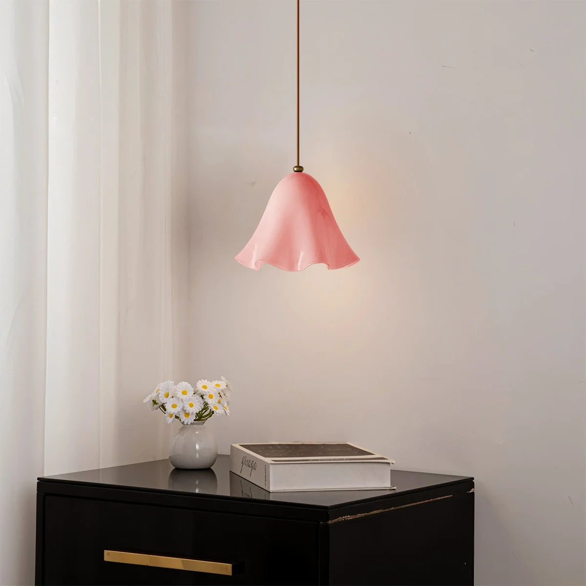 Tiffany Style Floral Pendant Light - Hand-Crafted Stained Glass Flower Hanging Lamp for Dining & Bedroom