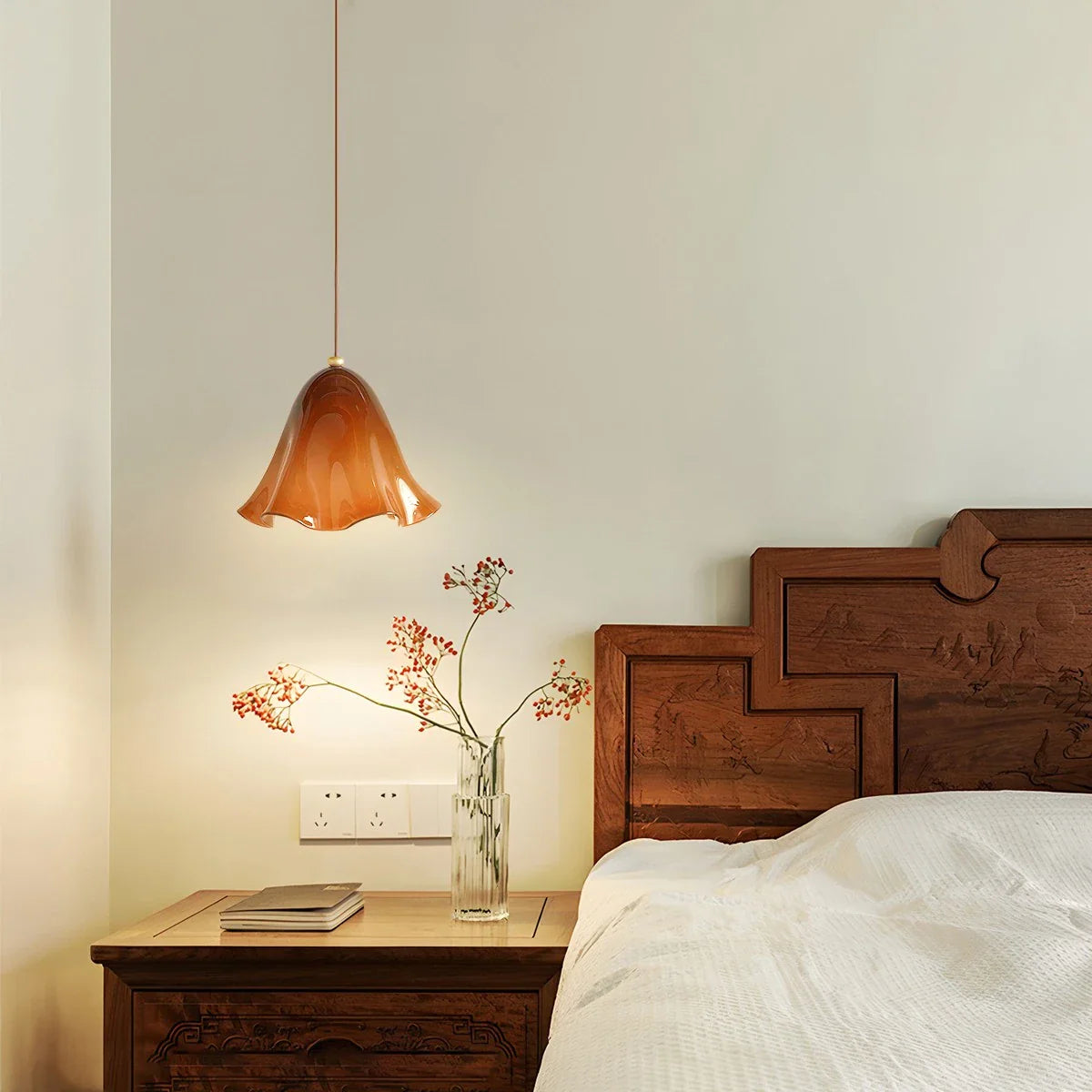 Tiffany Style Floral Pendant Light - Hand-Crafted Stained Glass Flower Hanging Lamp for Dining & Bedroom