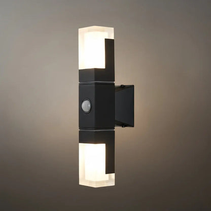 Nuvlight Modern Rectangle Wall Sconce - Black Metal for Garden/Outdoor Spaces
