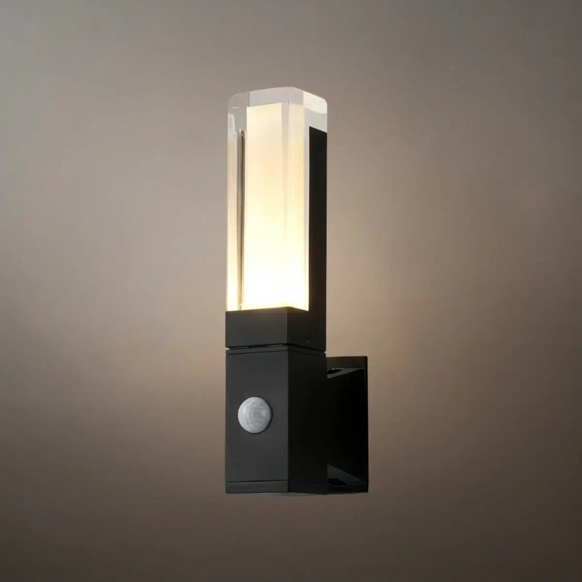 Nuvlight Modern Rectangle Wall Sconce - Black Metal for Garden/Outdoor Spaces