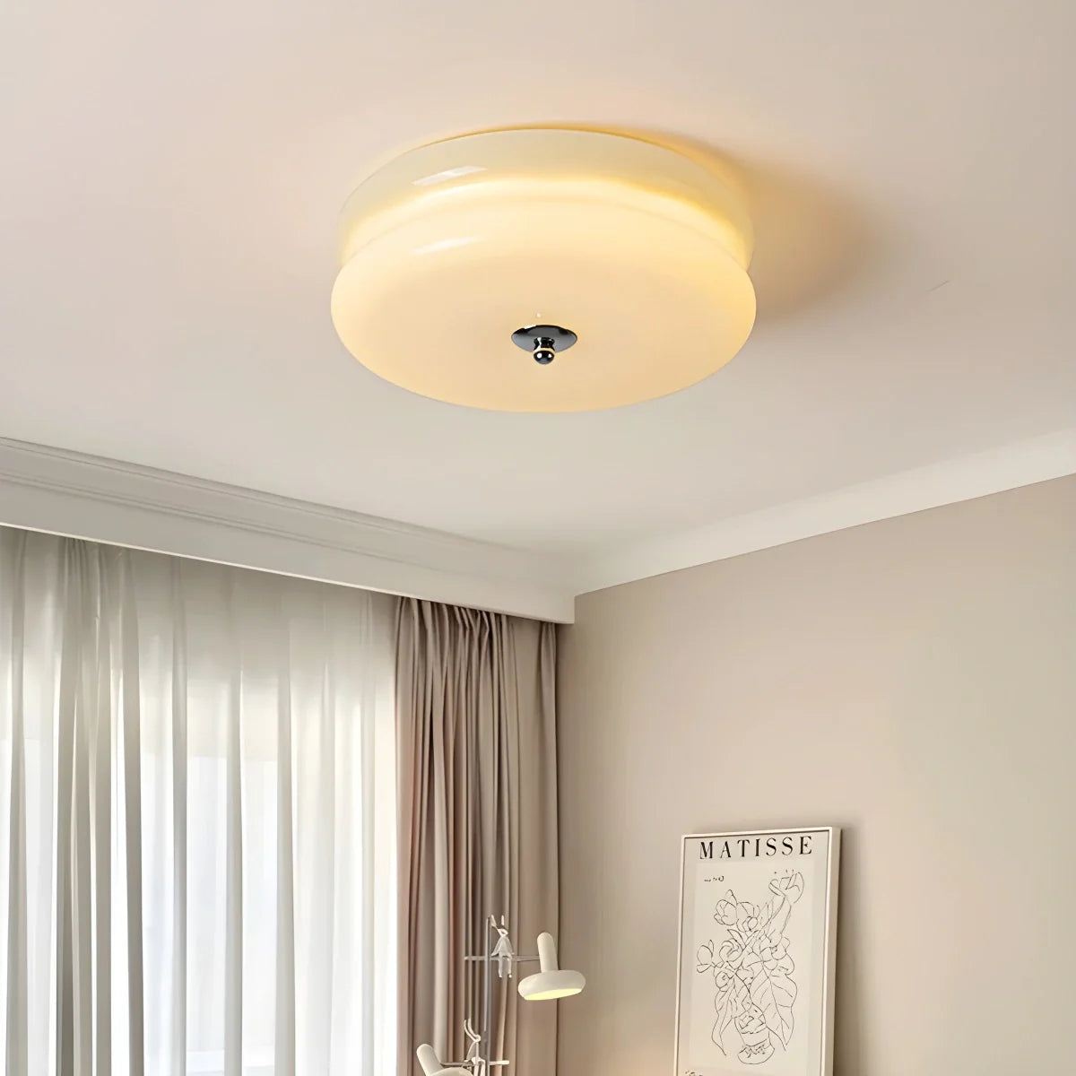 Art Deco Vintage Ceiling Light - Glamorous Glass & Brass Flush Mount for Bedroom