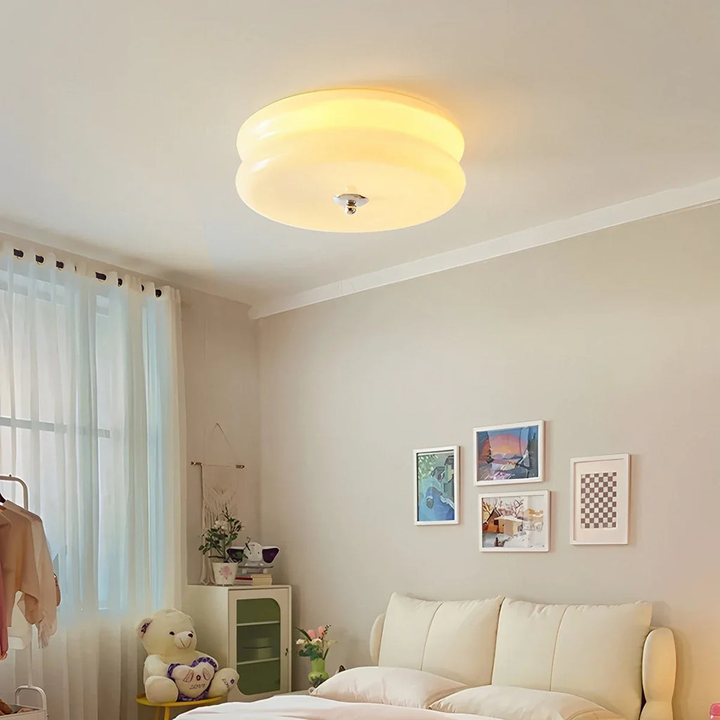 Art Deco Vintage Ceiling Light - Glamorous Glass & Brass Flush Mount for Bedroom