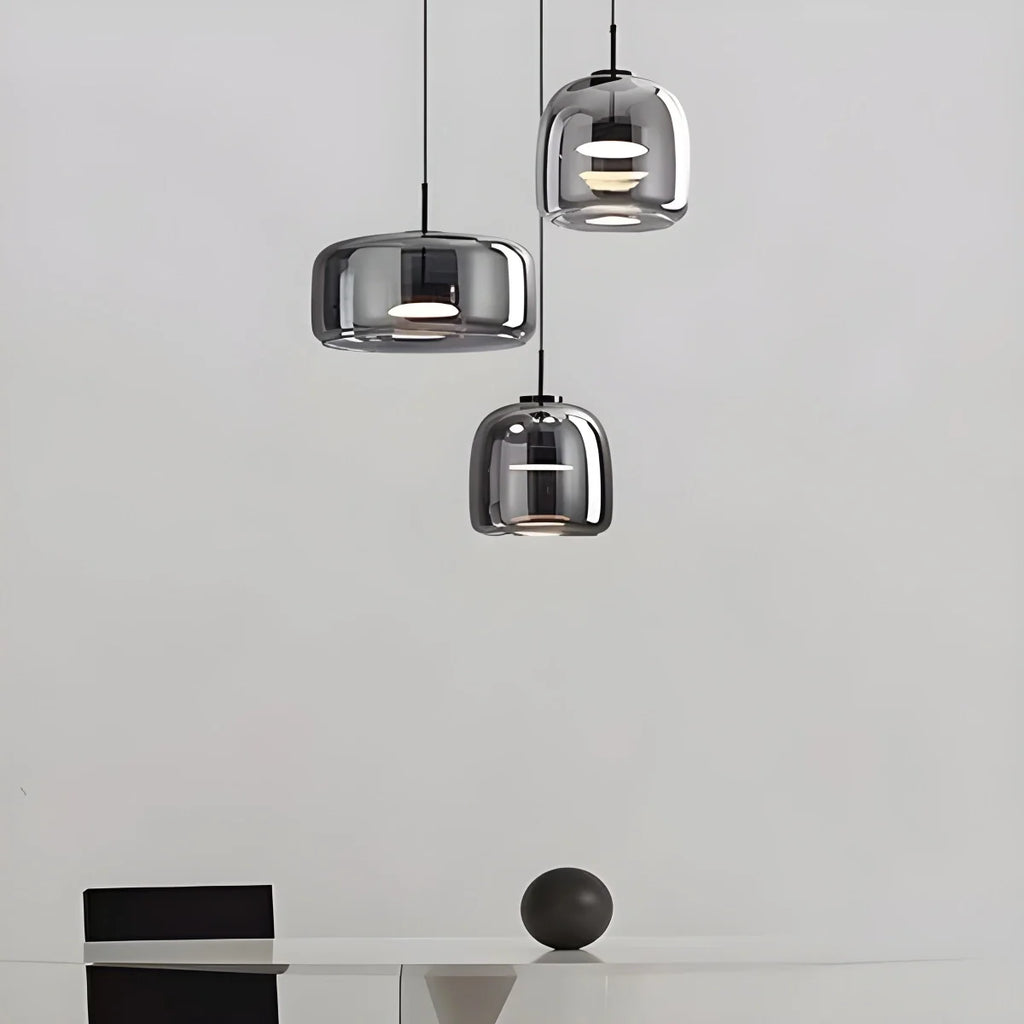 Modern Artisan Glass Pendant - Elegant Hand-Blown Globe Hanging Light for Dining Room