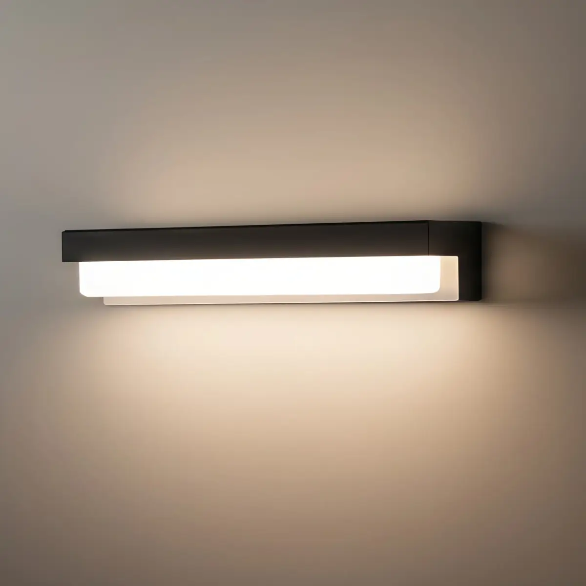 Arcato Modern Solar Linear Outdoor Wall Lamp – Metal & Acrylic Light for Exterior Walls