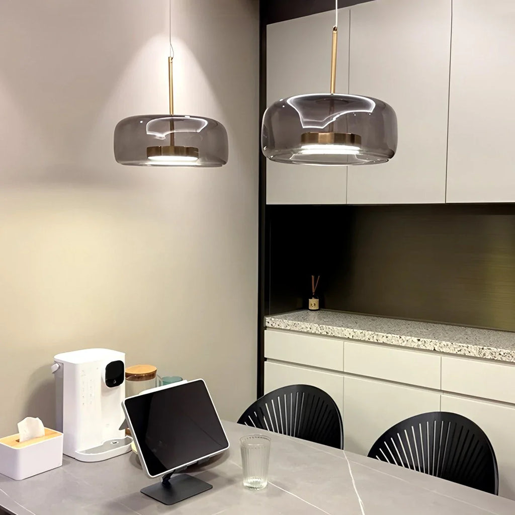Modern Artisan Glass Pendant - Elegant Hand-Blown Globe Hanging Light for Dining Room