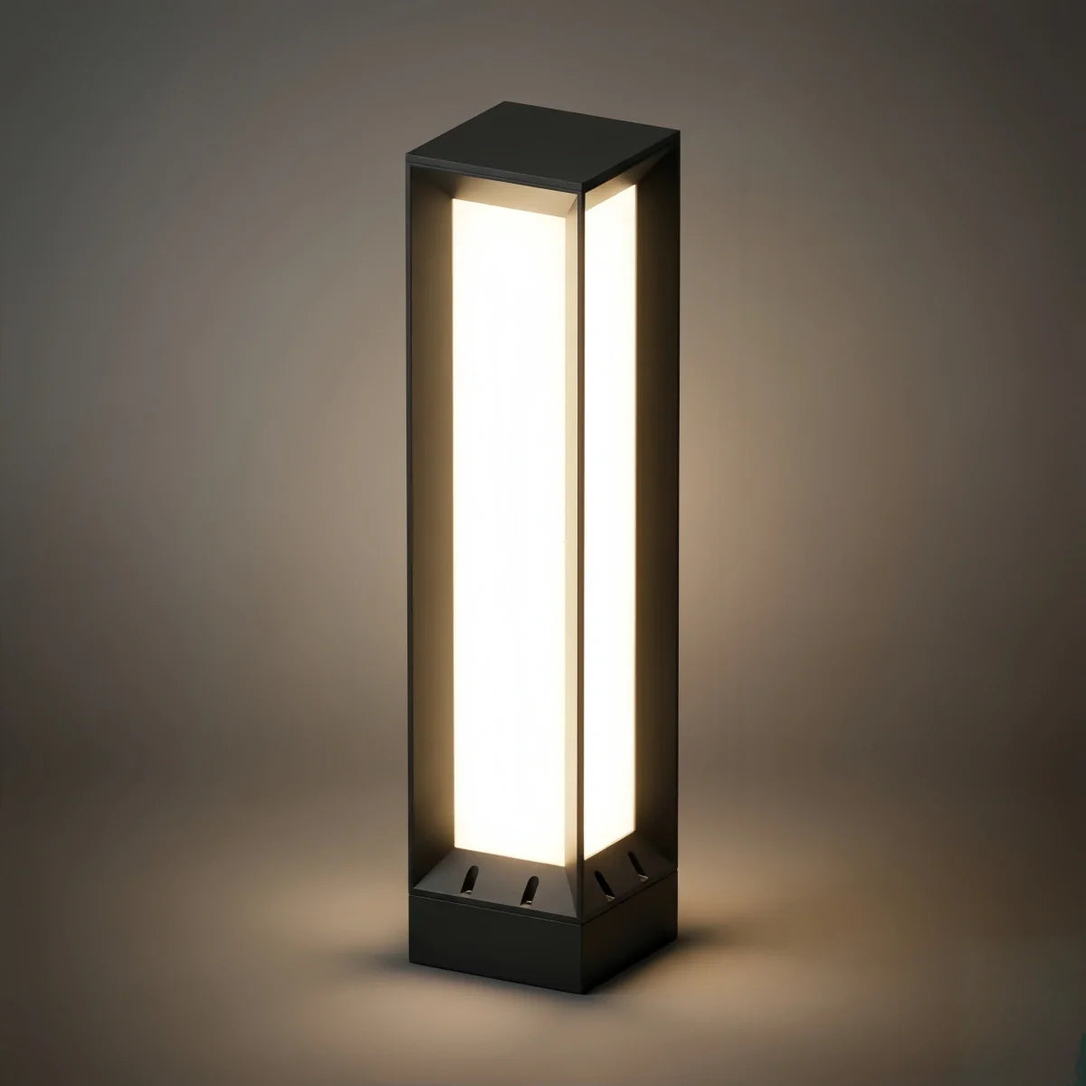 Nuvlight - Modern Solar & Wired Options
