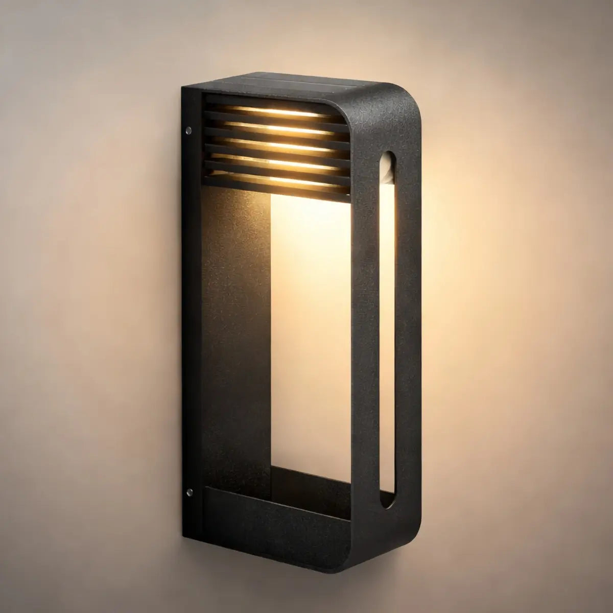 Nuvlight_Outdoor_Wall_Lamp