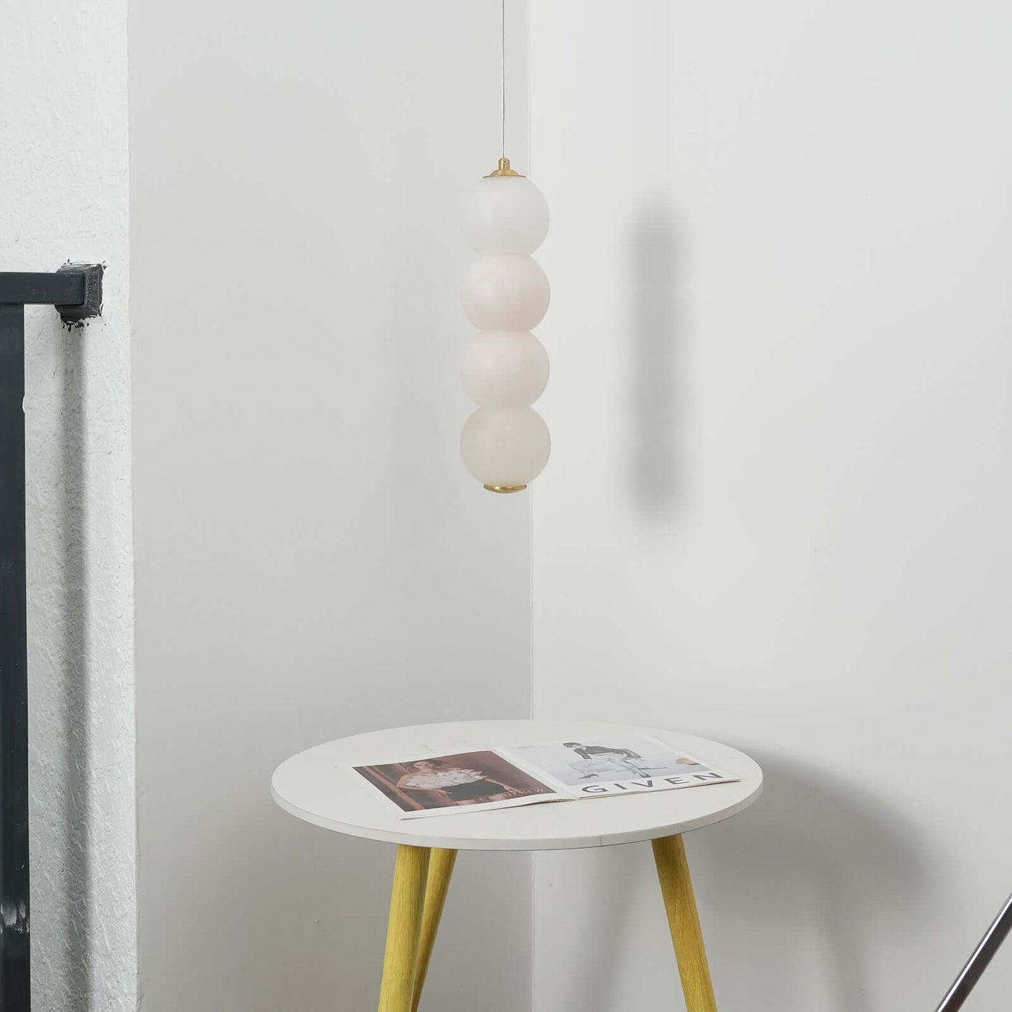Mivon Pendant Light