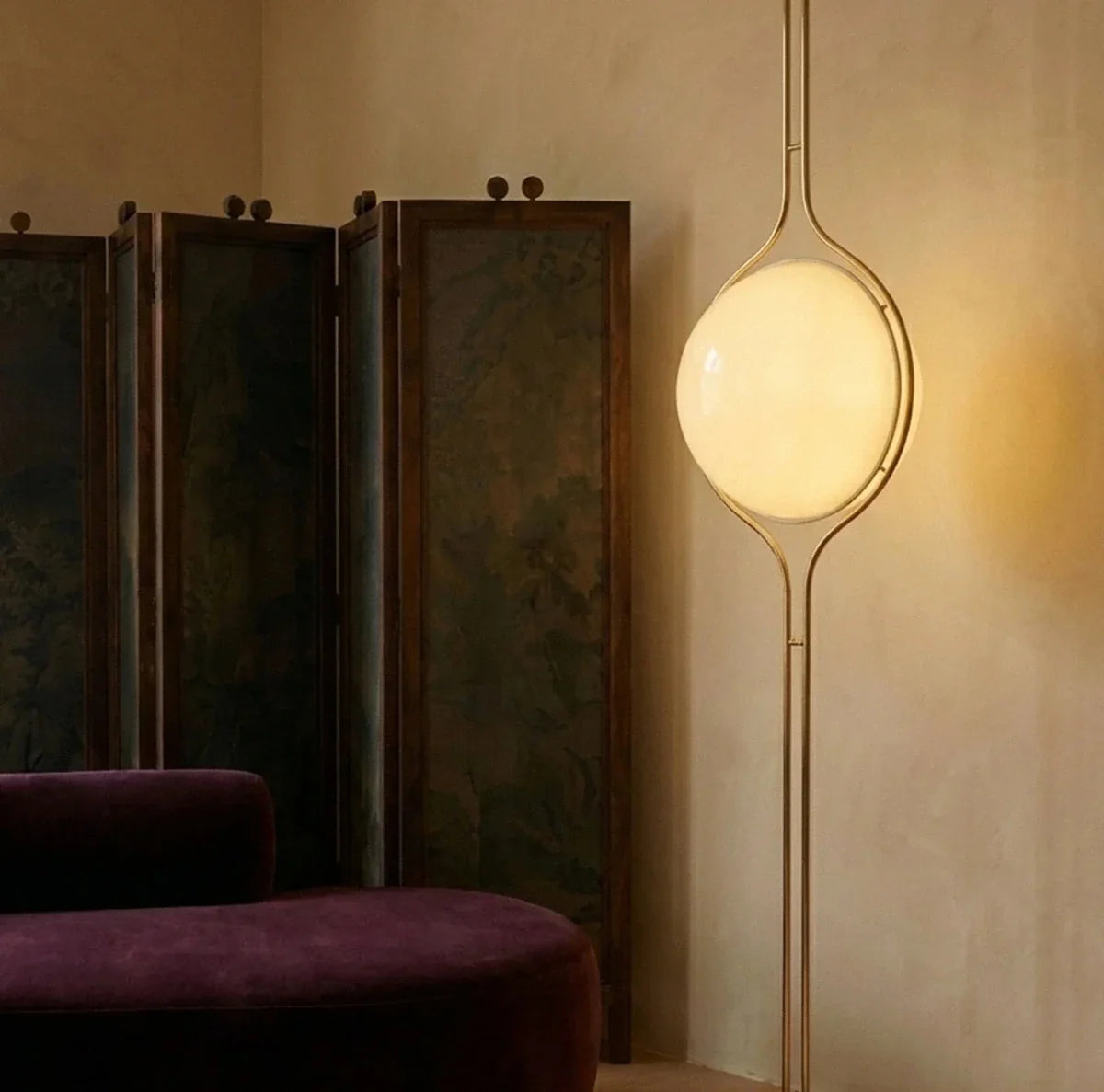 nuvlight Zuru Modernist Floor-to-Ceiling Column Tension Lamp